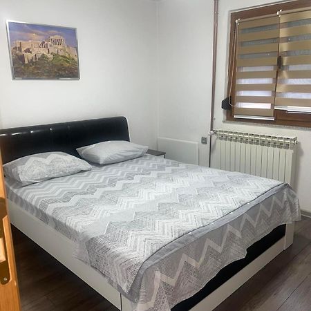 Apartmani Vesto Banja Luka Esterno foto