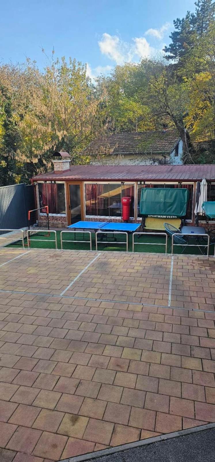 Apartmani Vesto Banja Luka Esterno foto