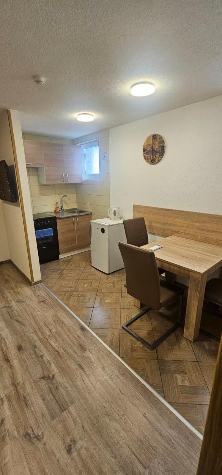 Apartmani Vesto Banja Luka Esterno foto