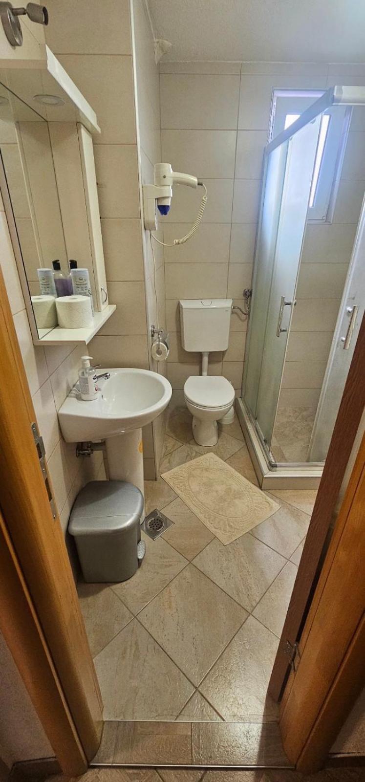 Apartmani Vesto Banja Luka Esterno foto