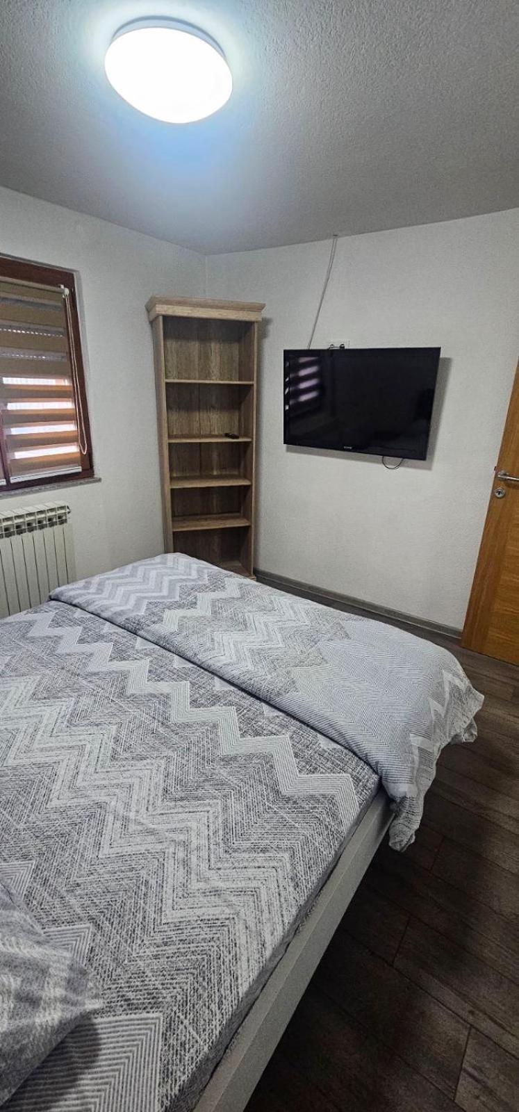 Apartmani Vesto Banja Luka Esterno foto