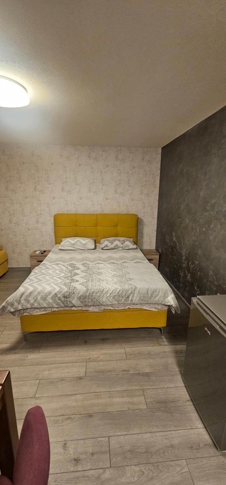 Apartmani Vesto Banja Luka Esterno foto