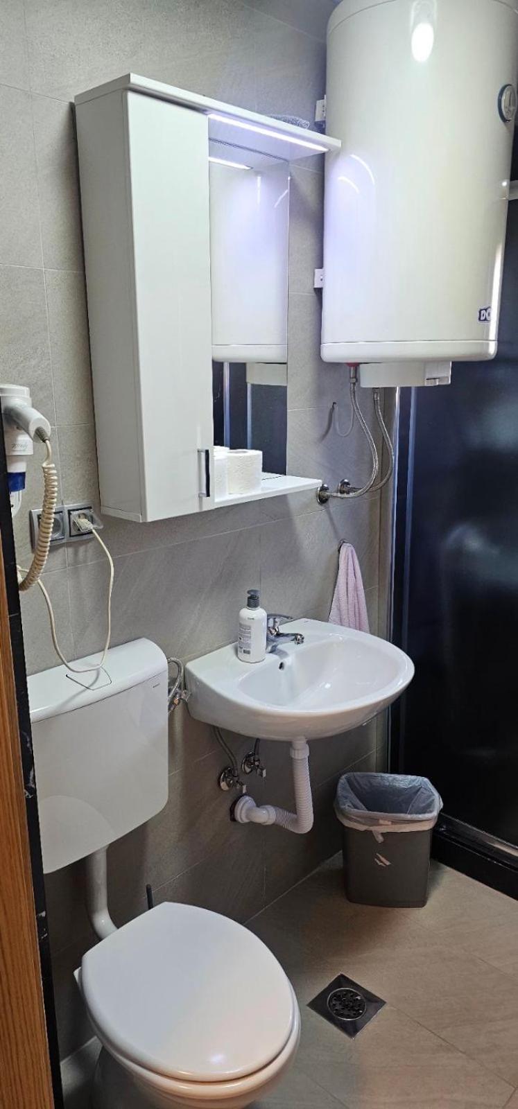 Apartmani Vesto Banja Luka Esterno foto